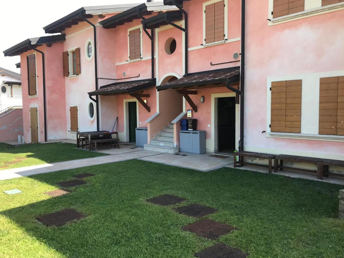 Luxury Apartments - Le Fate - Residence With Pool Manerba del Garda Exterior foto