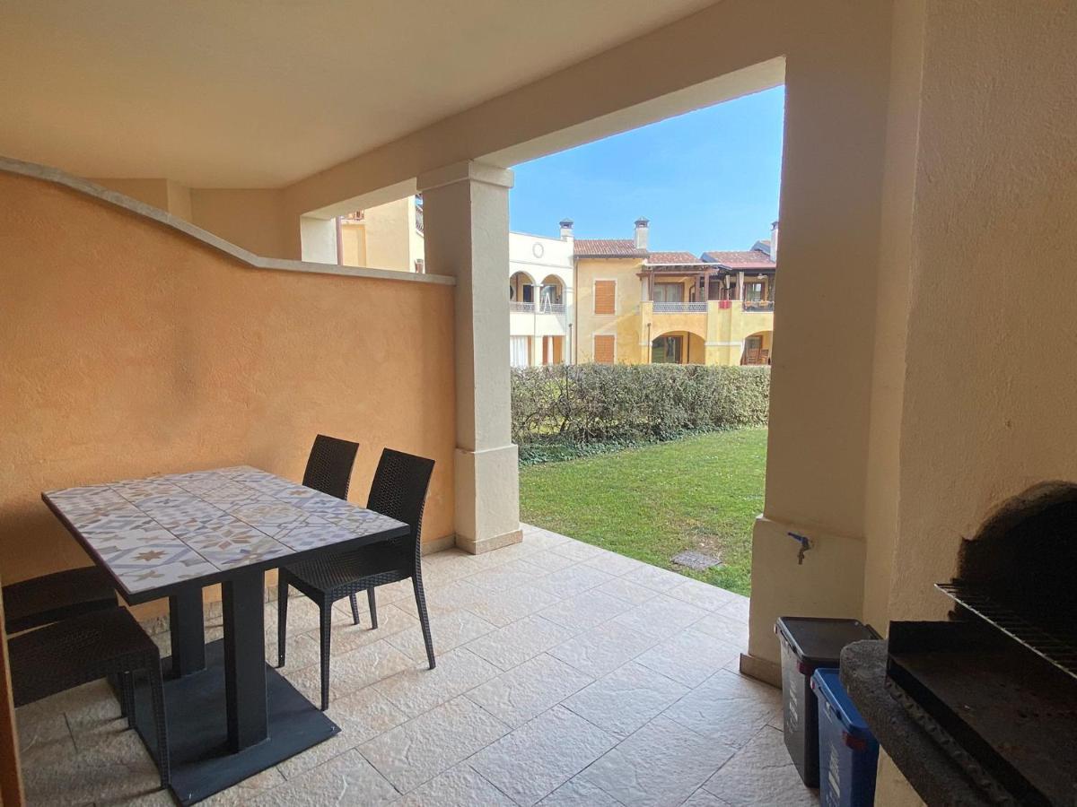 Luxury Apartments - Le Fate - Residence With Pool Manerba del Garda Exterior foto